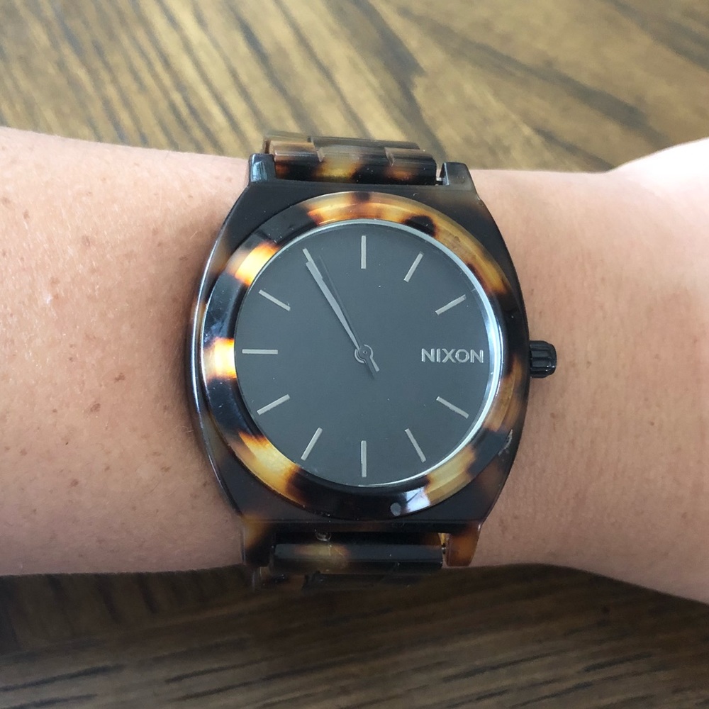 Nixon Watch